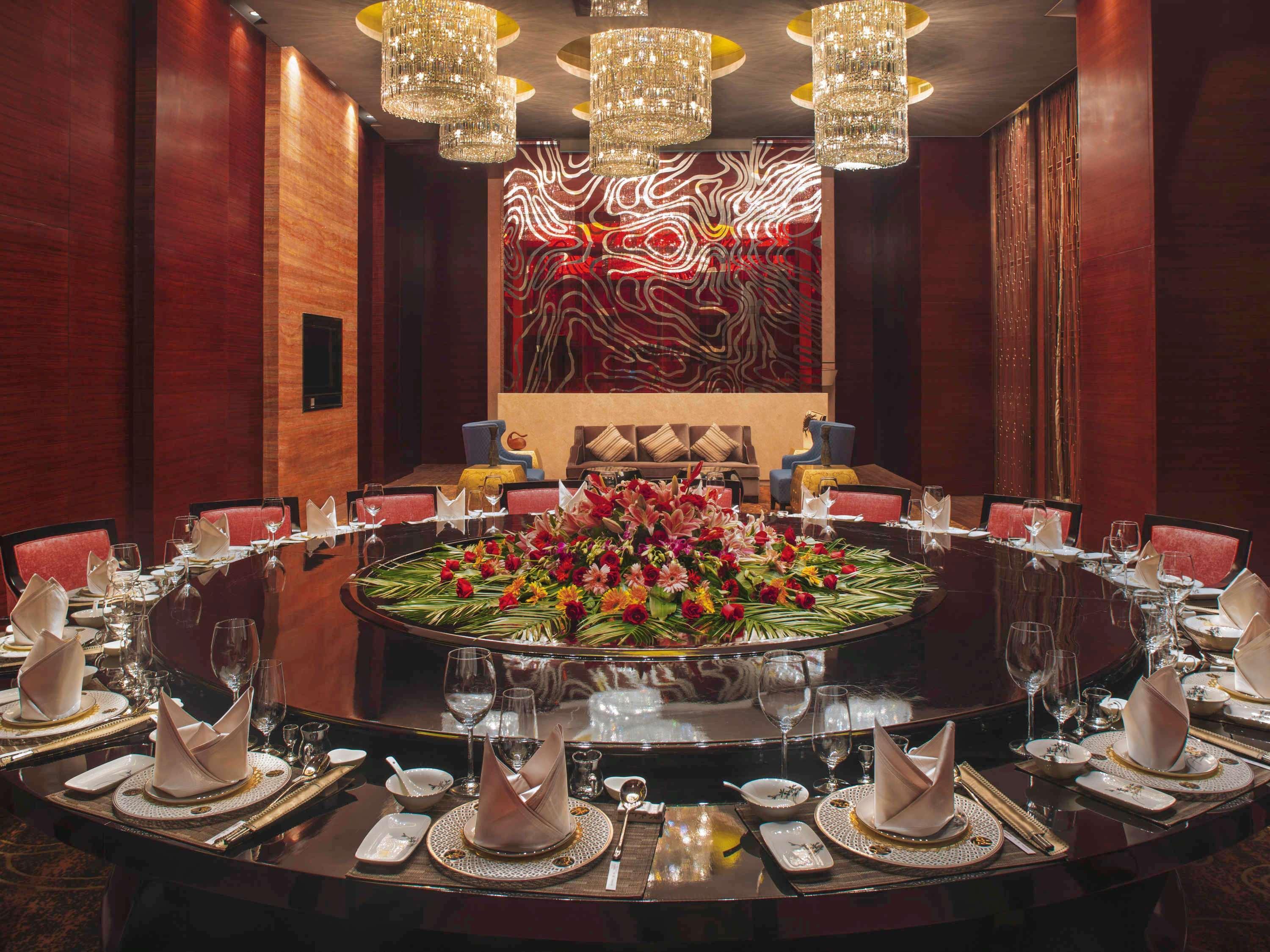 Movenpick Hotel Enshi Buitenkant foto